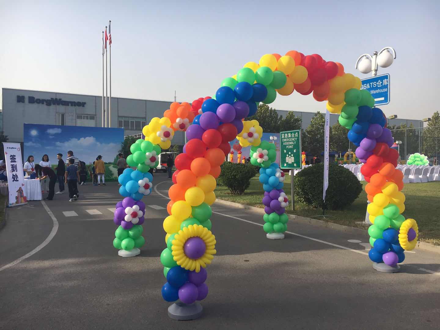 两男和一女一前一后爽app下载