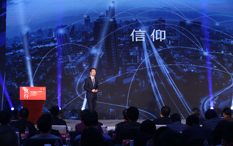 两男和一女一前一后爽app下载