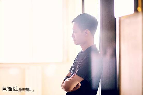 两男和一女一前一后爽app下载